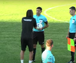 Scandal-monstru în Cupă, la Poli Timișoara - CS Dinamo » Alexa a intrat pe teren, „a sărit” la toată lumea! Bratu și-a împins propriii jucători: „Hai! Vin ăștia după noi!”