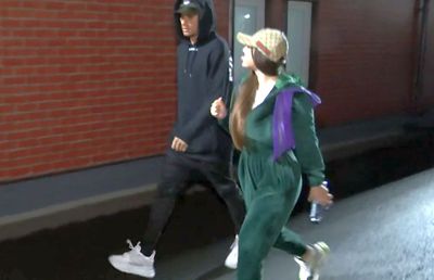 VIDEO+FOTO Ioana Timofeciuc, iubita lui Florinel Coman, a făcut senzație în tribune la Metaloglobus - FCSB