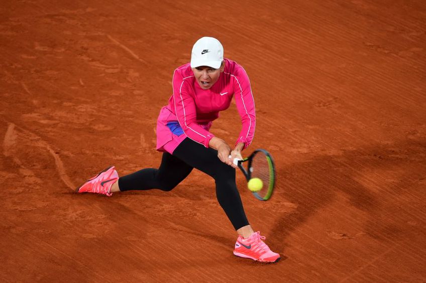 Simona Halep // foto: Twitter @ Roland Garros