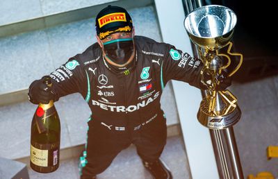 FOTO Valtteri Bottas, victorios la MP al Rusiei! Penalizat, Lewis Hamilton termină pe locul 3