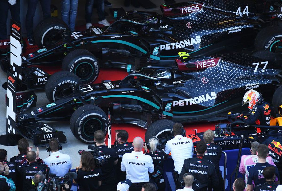 FOTO Valtteri Bottas, victorios la MP al Rusiei! Penalizat, Lewis Hamilton termină pe locul 3