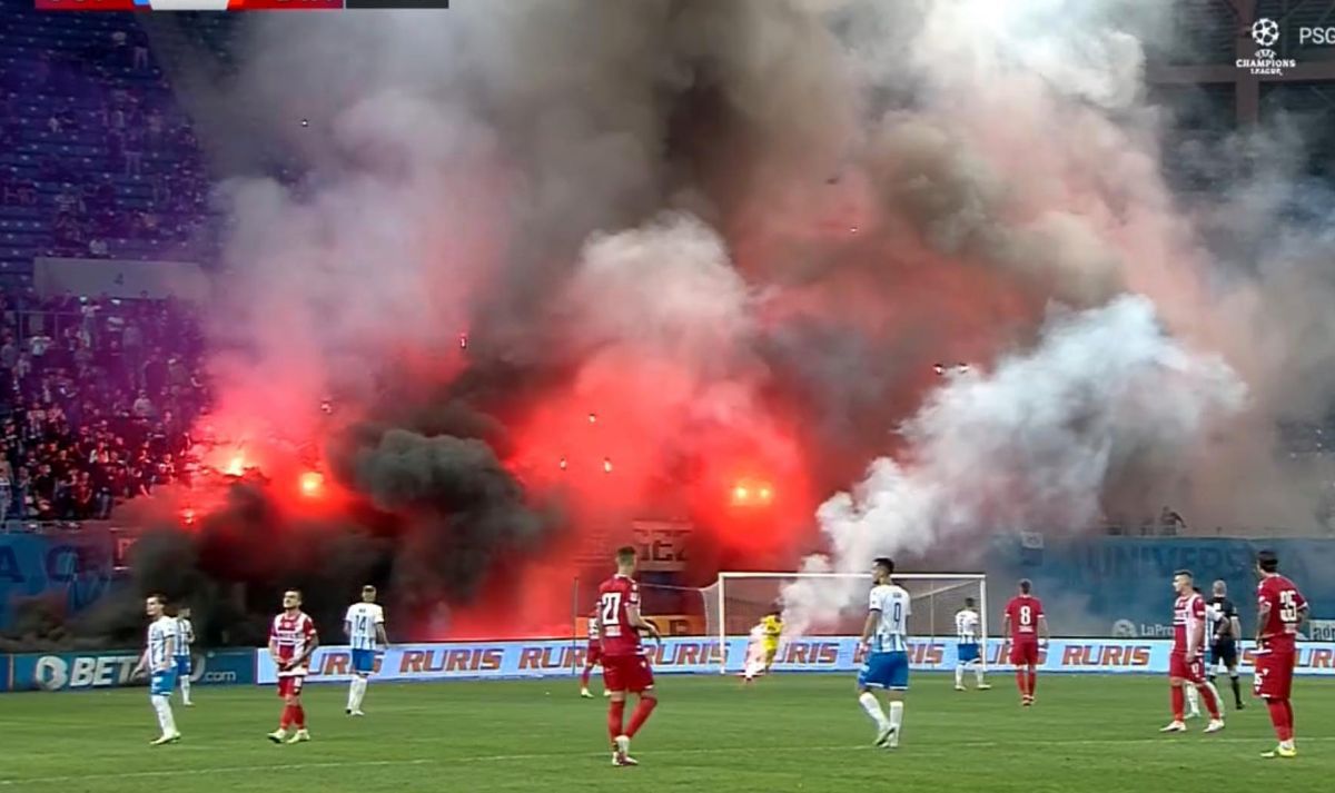 FOTO Torțe la CSU Craiova - Dinamo 27.09.2021