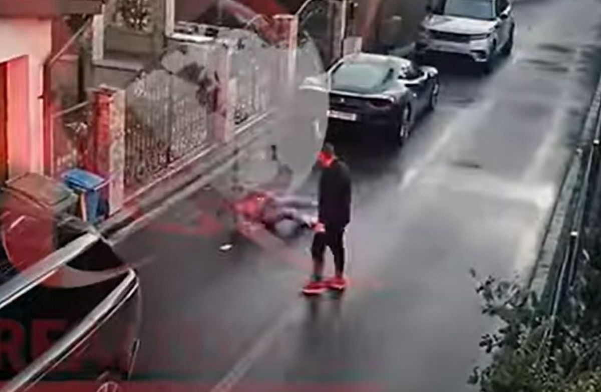 Noi imagini cu bătaia dintre Anamaria Prodan și Reghecampf