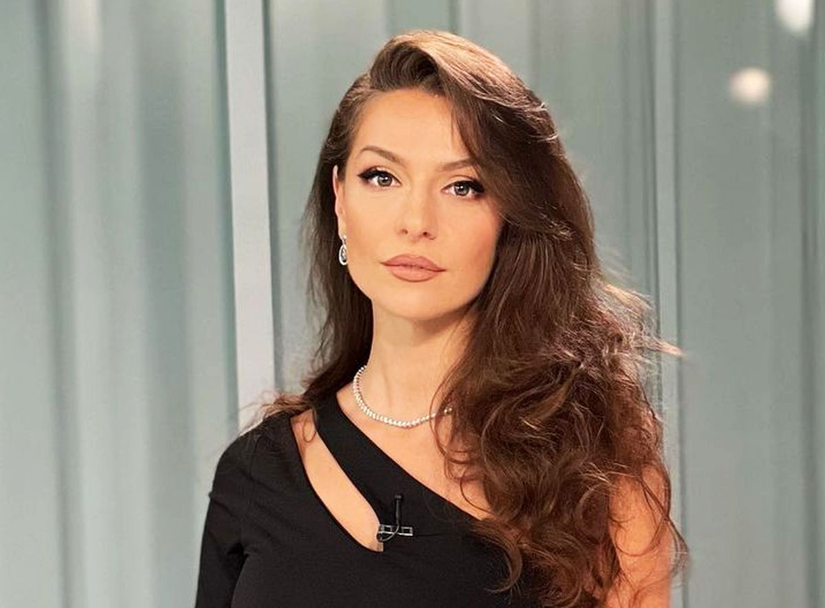 Simona Țăranu despre startul în televiziune: „Redactorul-șef mi-a zis: «Îmi pare rău de tine că ești profi, dar nu ești sexy»”