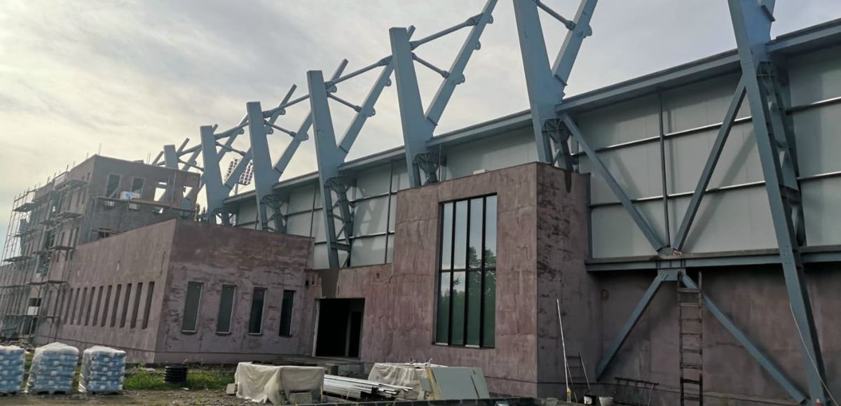 Stadionul din Liga 1 nu poate fi inaugurat după 3 ani și 15 milioane de euro investite » Ultima problemă: apa infiltrată în tribune