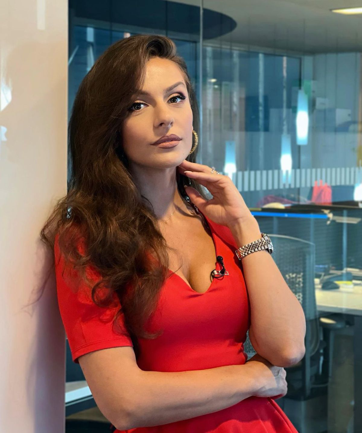 Simona Țăranu despre startul în televiziune: „Redactorul-șef mi-a zis: «Îmi pare rău de tine că ești profi, dar nu ești sexy»”