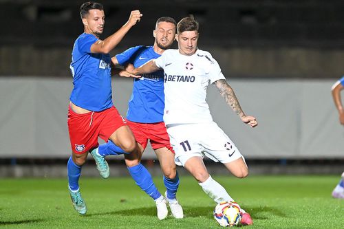 David Miculescu a înscris în FC Bihor - FCSB // sursă foto: sportpictures.eu