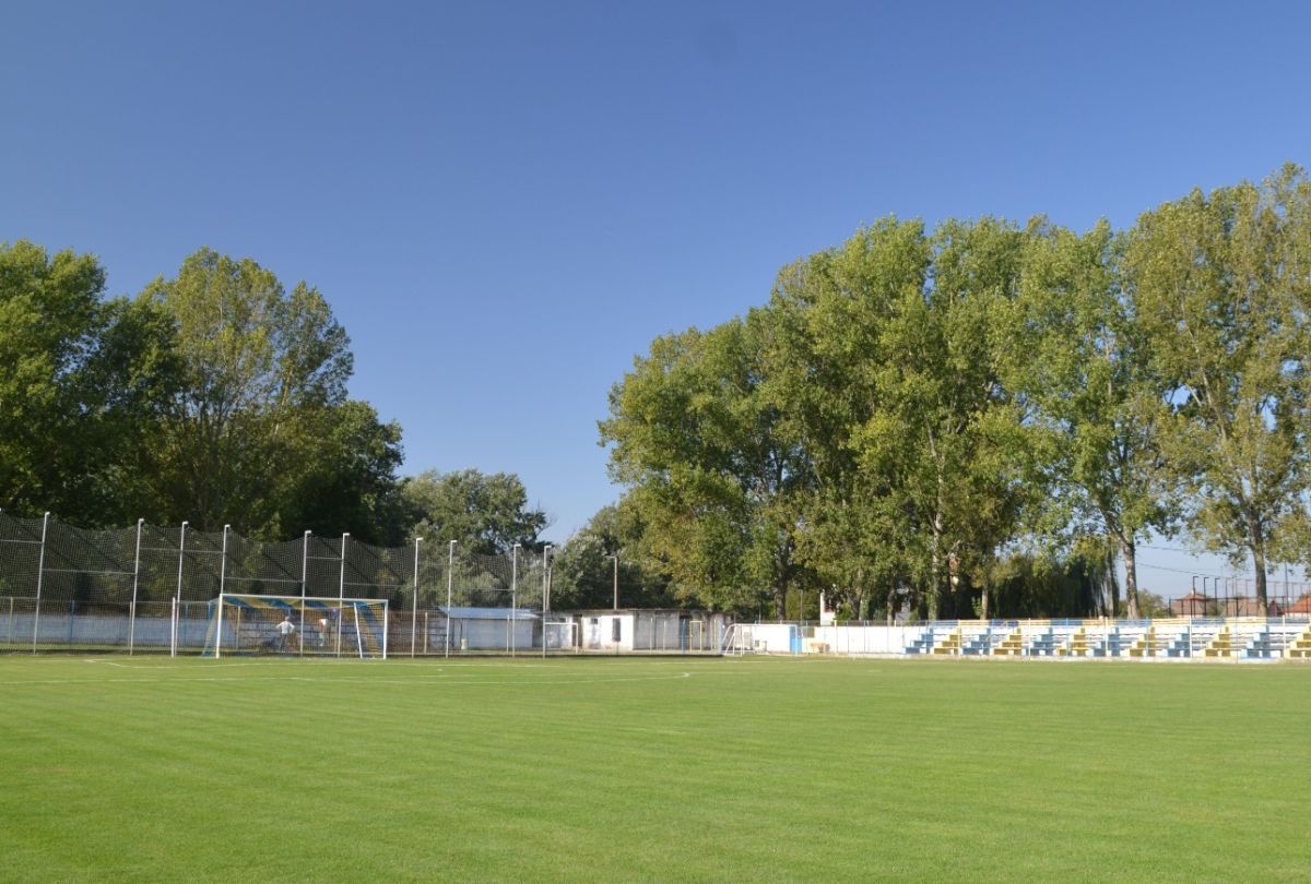 Pecica e în sărbătoare » GSP a luat „pulsul” orașului de 12.000 de locuitori care găzduiește cel mai important meci din ultimii 25 de ani