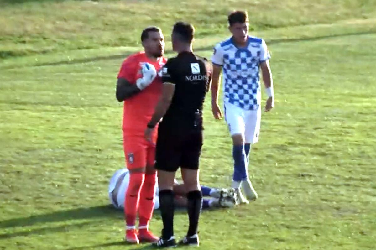 Căpitanul a fost eliminat stupid în Cupă, după două cartonașe în decurs a 3 minute!