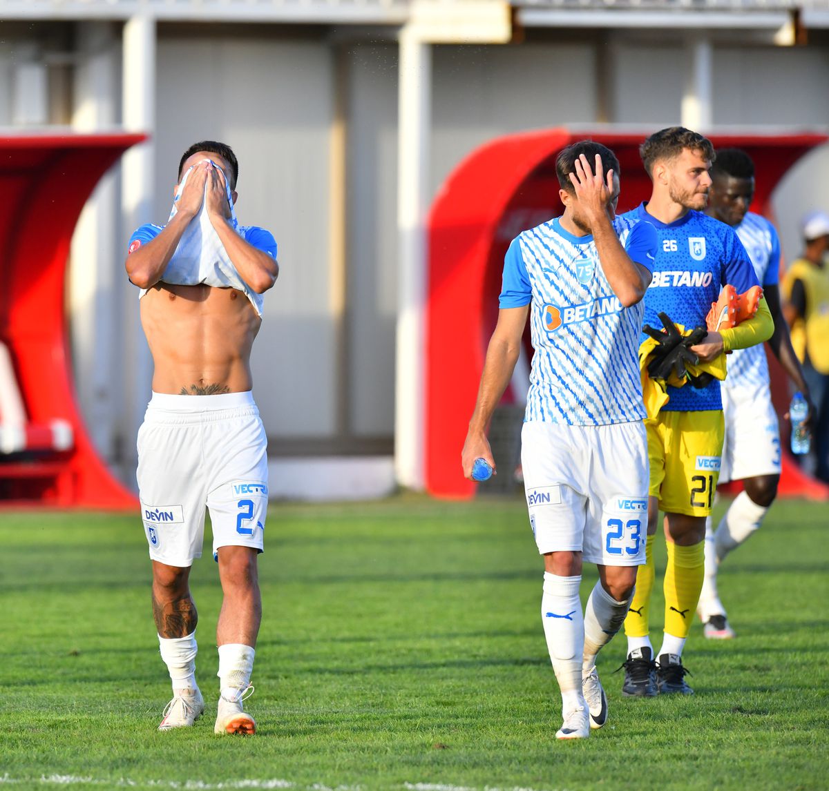 Surpriză mare în Cupa României » Universitatea Craiova, remiză cu penultima clasată din Liga 2. Oltenii s-au salvat de la o rușine și mai mare cu un gol norocos marcat în minutul 90!