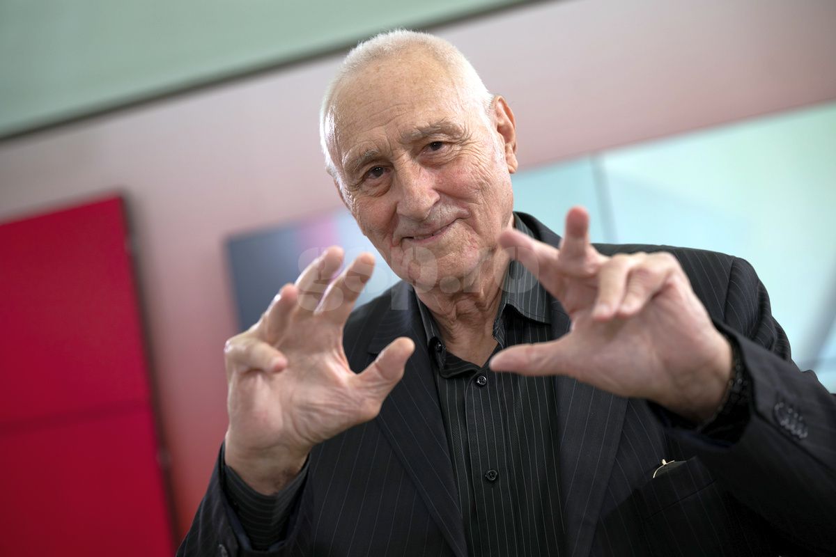 Narcis Coman - degete