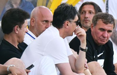 Nervi în vestiar, nervi și în parcare » 3 detalii de la Voluntari - Farul: Gică Popescu, o nouă răbufnire în fața presei