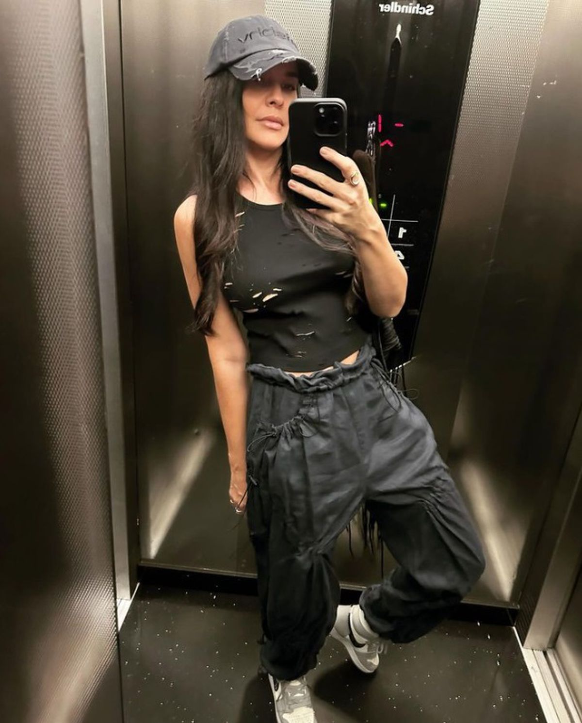 Surpriză! Cristi Chivu, așteptat să semneze: „Favorit să devină antrenorul echipei”