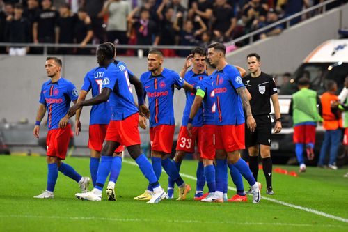 Mihai Stoica, președintele Consiliului de Adminstrație de la FCSB, a remarcat pressing-ul făcut de echipa roș-albastră cu RFS, scor 4-1, în Europa League/ foto Cristi Preda (GSP)