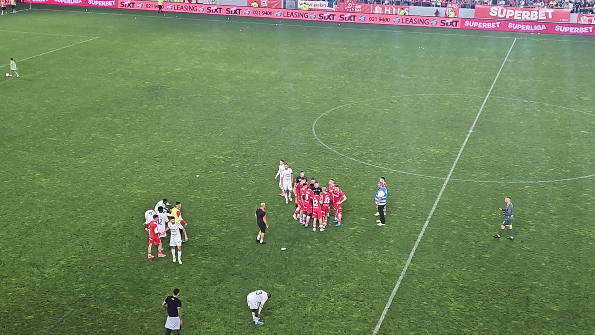 Dennis Politic, sentimente împărțite la finalul meciului Dinamo - FC Botoșani