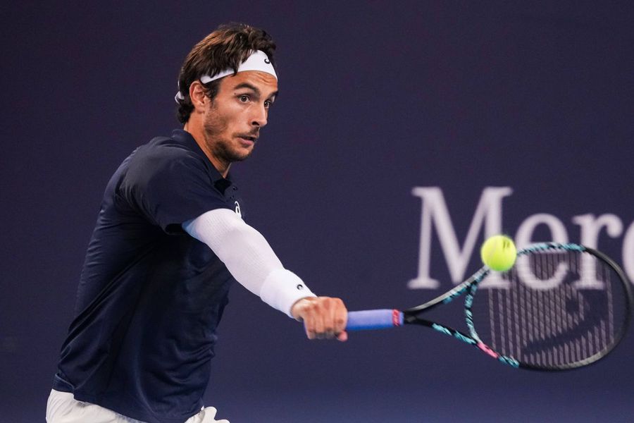 Lorenzo Musetti/Foto: Imago Images Lorenzo Musetti și-a mărturisit pasiunea pentru fotbal și a făcut câteva comparații interesante: „Sinner e precum Ronaldo, Alcaraz seamănă cu Zidane, iar Djokovic e Baggio”