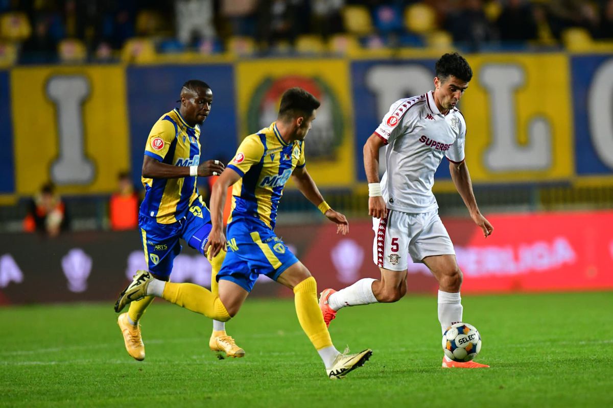 Rapid, victorie italienească în derby-ul cu Petrolul: fără șut pe poartă în repriza a doua » Cum arată clasamentul ACUM