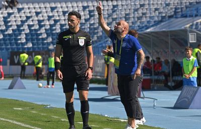 I-a lăsat mască pe jurnaliști, după duelul din Liga 2: „Nu sunt o curvă, nu mă vând! Să le spunem adevărul oamenilor”