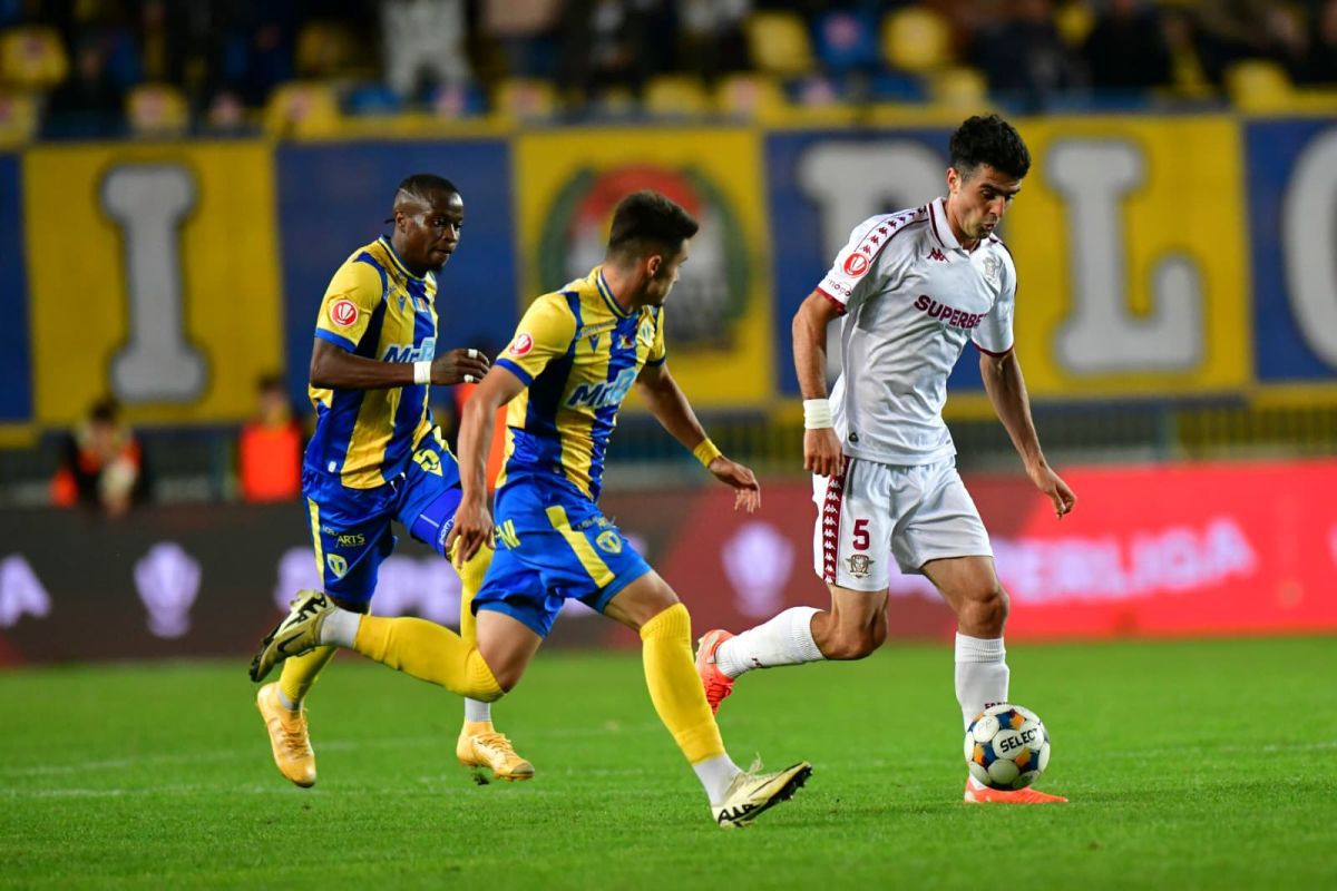 Rapid, victorie italienească în derby-ul cu Petrolul: fără șut pe poartă în repriza a doua » Cum arată clasamentul ACUM