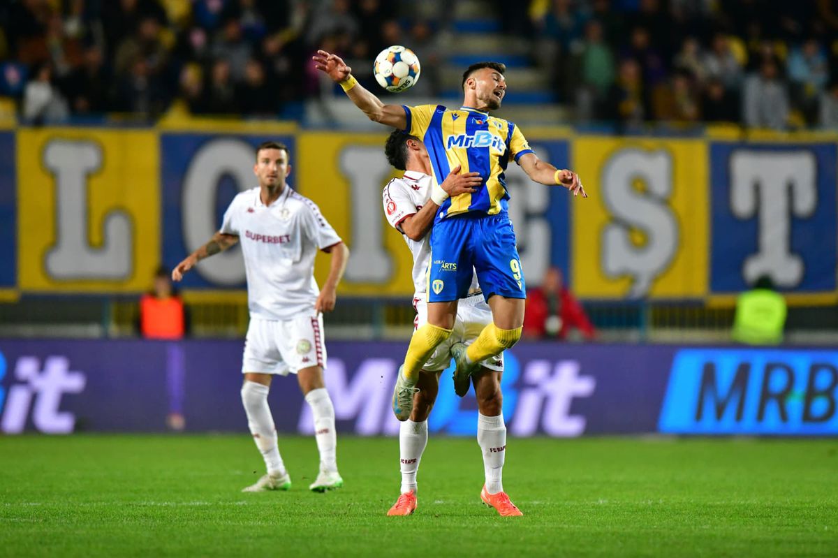 Rapid, victorie italienească în derby-ul cu Petrolul: fără șut pe poartă în repriza a doua » Cum arată clasamentul ACUM