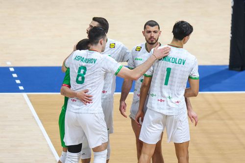 Voleibaliștii bulgari sărbătoresc un punct în semifinale la CM Foto: Imago Images