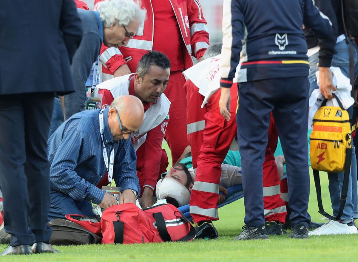 LECCE - JUVENTUS 1-1 // FOTO+VIDEO Clipe de panică » I s-a făcut rău lui Higuaín, luat cu targa de pe teren și dus la spital!