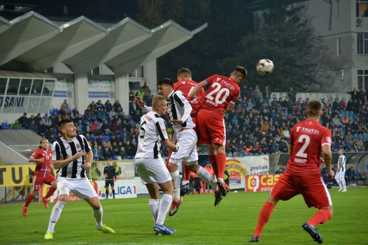 FC BOTOȘANI - ASTRA 1-2 // VIDEO+FOTO » Cronică de Remus Răureanu: Muncitori și salvatori