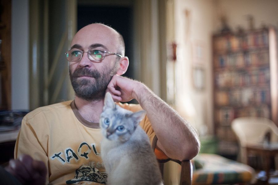 Fotografie cu Filip Florian, semnată de fratele său, Mircea Struțeanu, de profesie fotograf Fotografie cu Filip Florian, semnată de fratele său, Mircea Struțeanu, de profesie fotograf