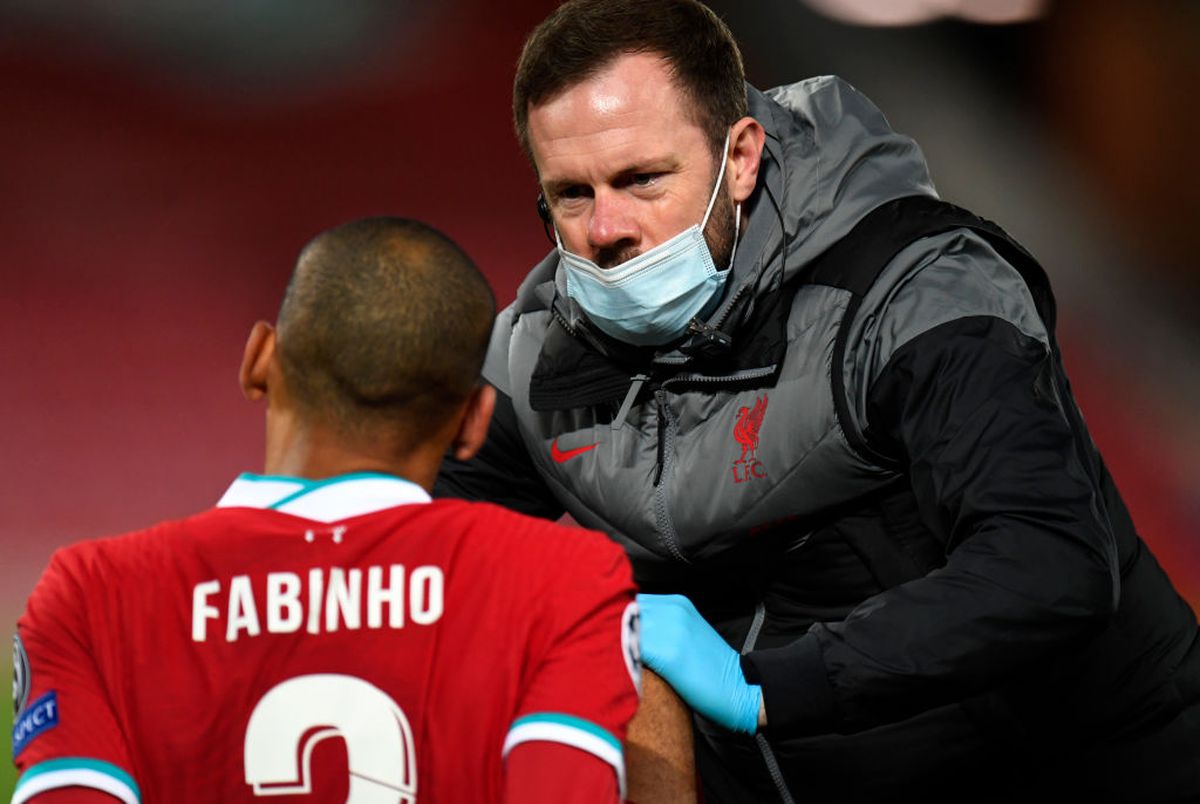 Fabinho  s-a accidentat în Liverpool - Midjylland