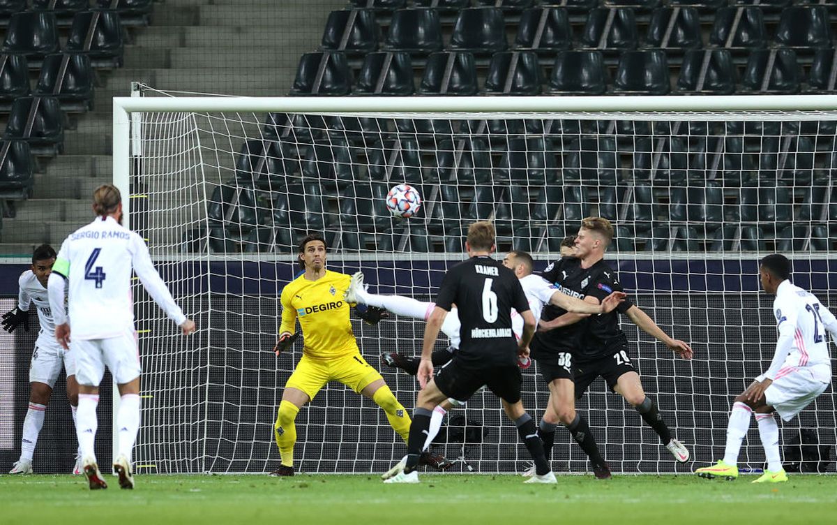 Borussia Monchengladbach - Real Madrid 2-1 (27 octombrie)