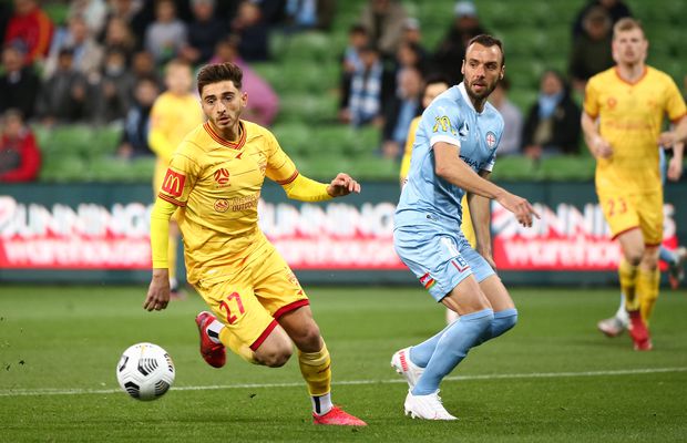 Primul jucător profesionist activ care are curajul să iasă în față: „Sunt fotbalist și sunt gay” » Nume mari din sport au reacționat