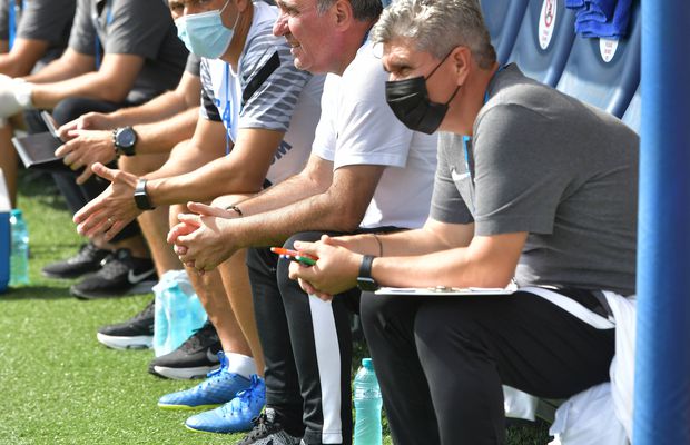 Un fost antrenor din Liga 1 acuză: „Arbitrilor le este teamă de Gică Hagi! Eu nu sunt tratat ca Petrescu sau Iordănescu”