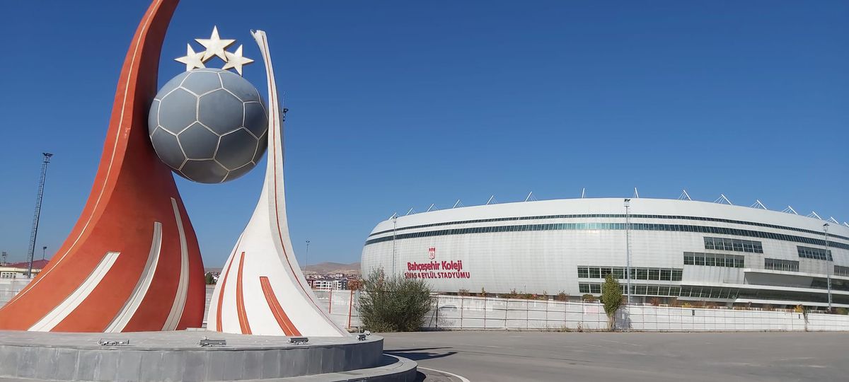 „Google translate”, rege într-o lume frumoasă și specială » Atmosfera din Sivas, înainte de meciul cu CFR Cluj