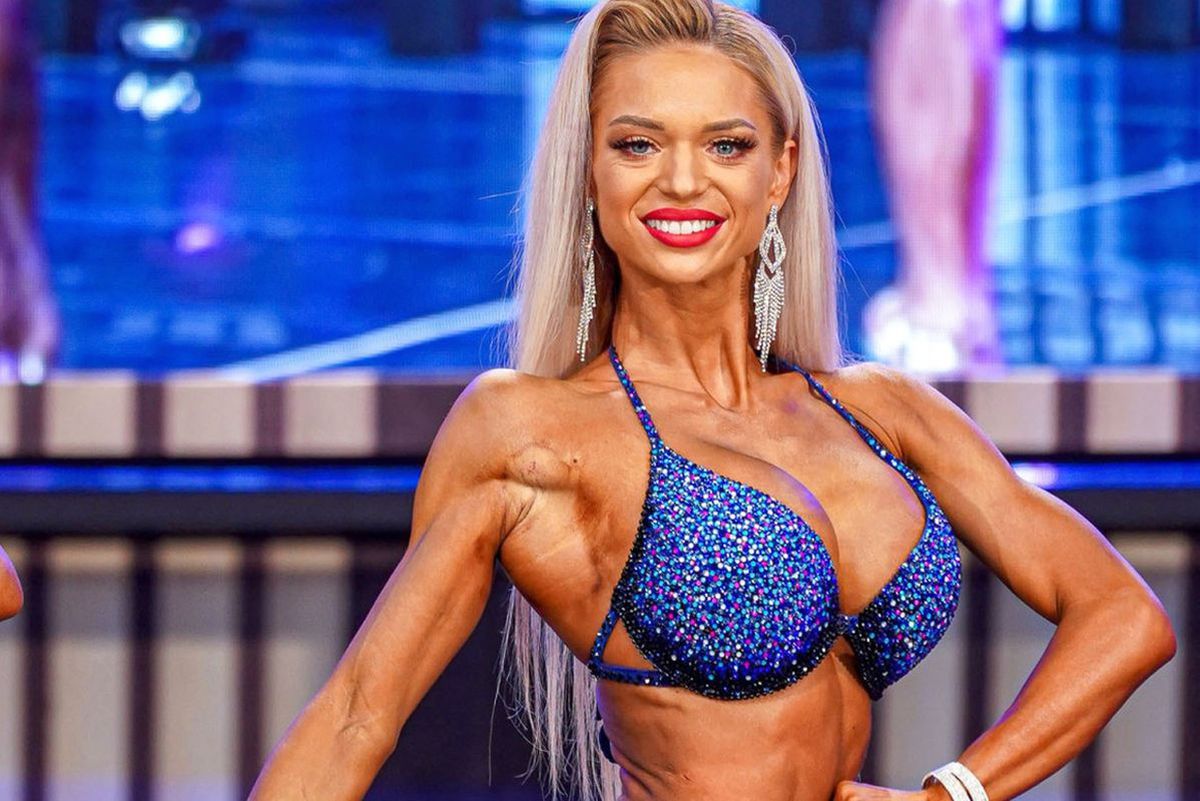 Româncele au cucerit Coreea de Sud » Cine e tânăra de 28 de ani care s-a întors cu o medalie de aur de la Campionatul Mondial de Fitness