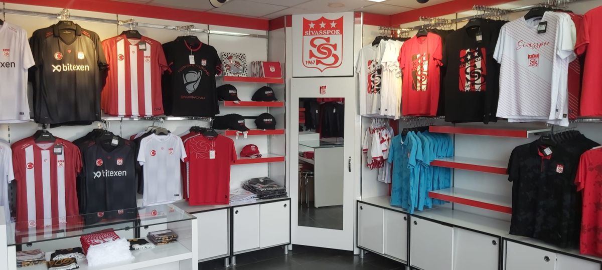 Ce au făcut fanii turci, cu 8 ore înainte de Sivasspor - CFR Cluj