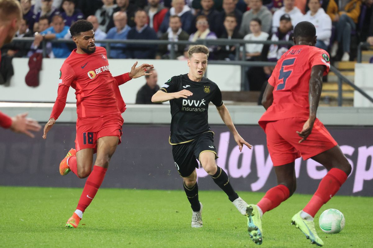 Anderlecht - FCSB 2-2, în grupa B » Vicecampioana României părăsește Conference League