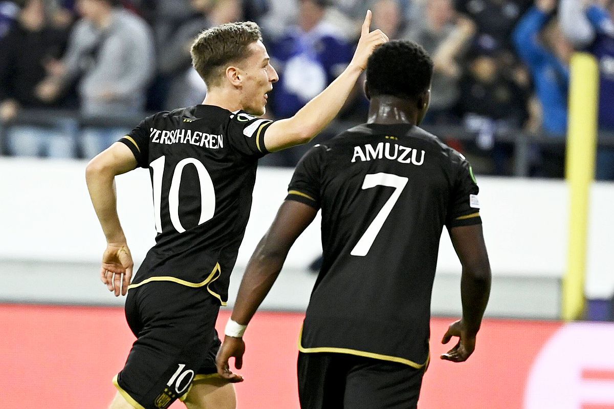 Gabi Balint, dur cu un jucător de la FCSB: „La fiecare duel e pe jos și plânge” » Pe cine a luat Ilie Dumitrescu în colimator