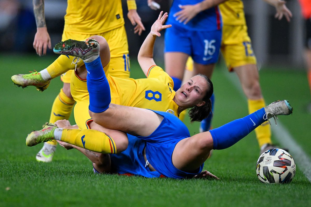 România - Slovacia / fotbal feminin