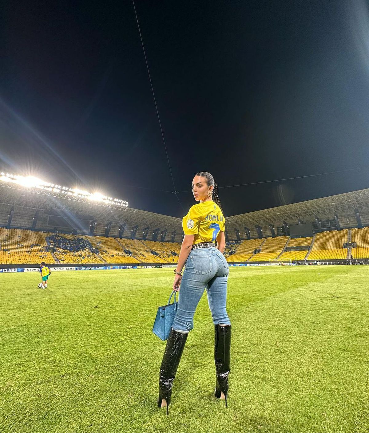 Georgina Rodriguez le-a sucit mințile arabilor. Cum a apărut la cel mai recent meci al lui Cristiano Ronaldo
