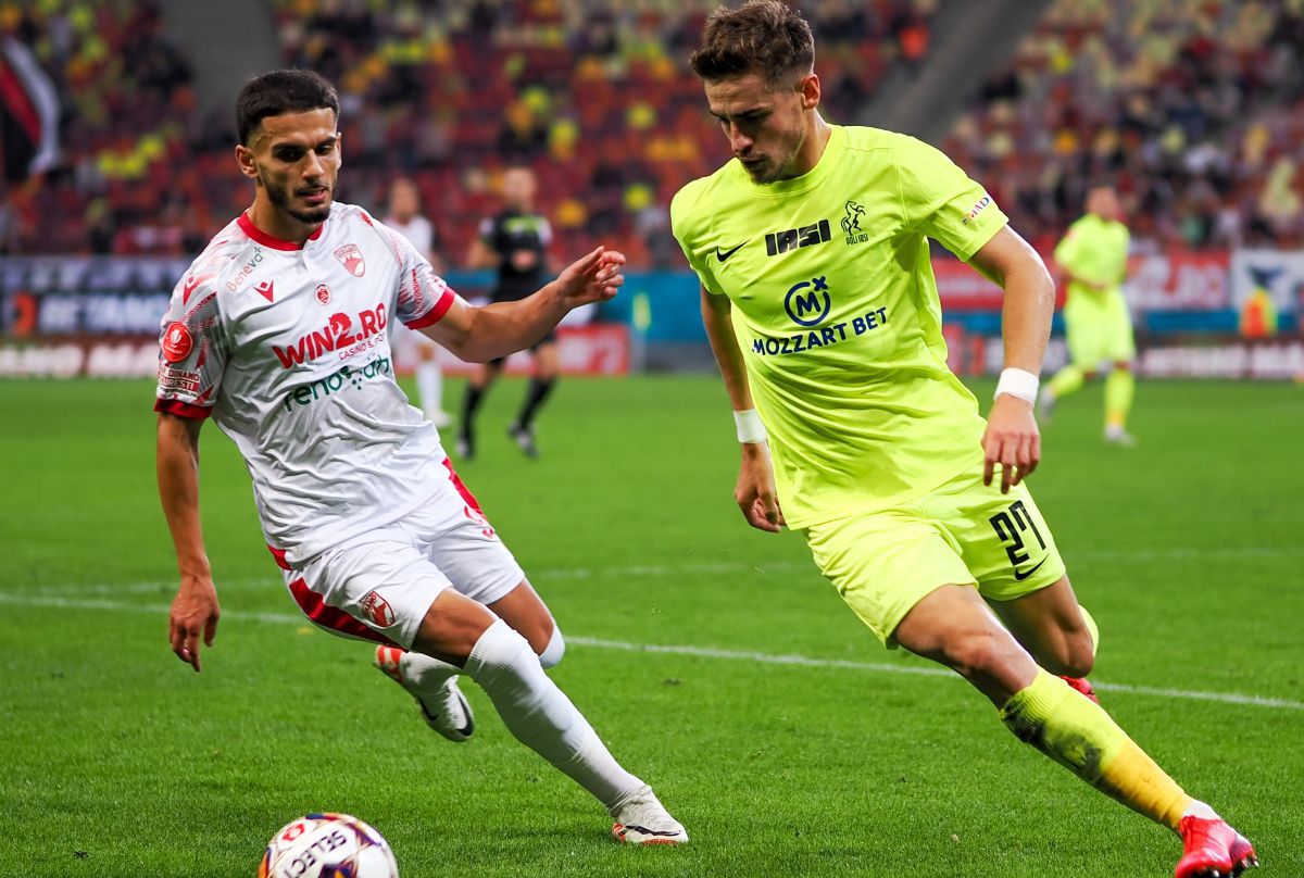 „Demisia, demisia!” » Burcă și jucătorii, băgați în ședință de ultrașii lui Dinamo! Ce s-a întâmplat imediat după meciul cu Poli Iași și cum a reacționat antrenorul