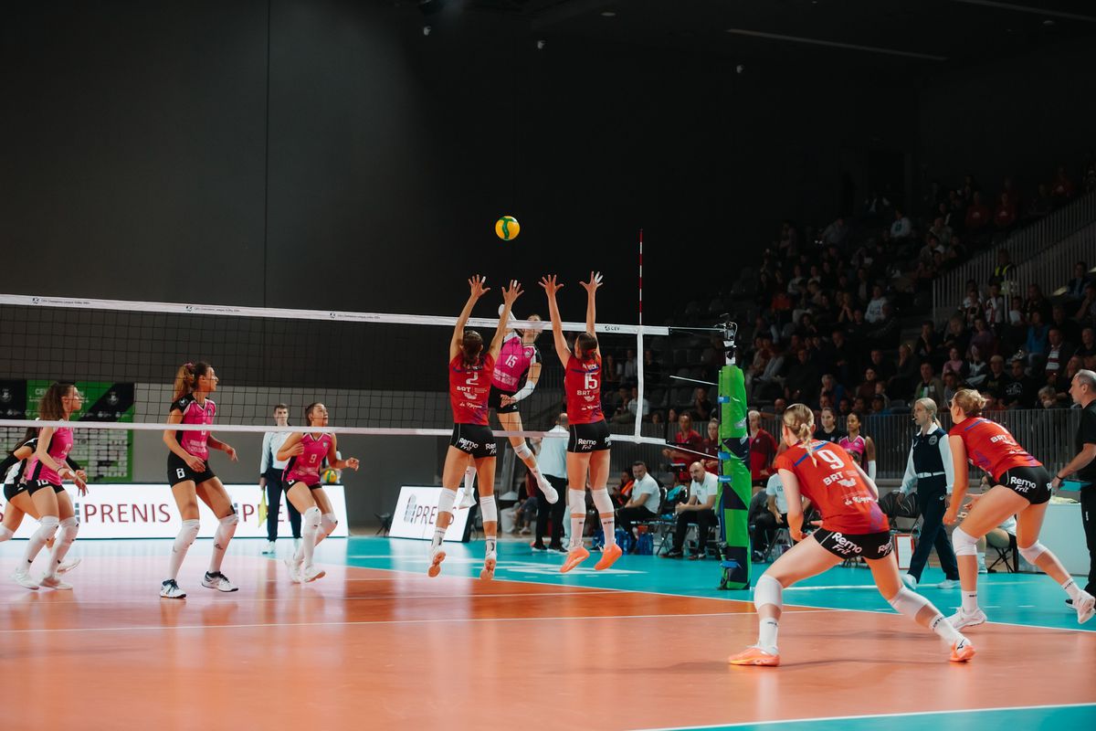 Volei Alba Blaj începe aventura în grupele Ligii Campionilor