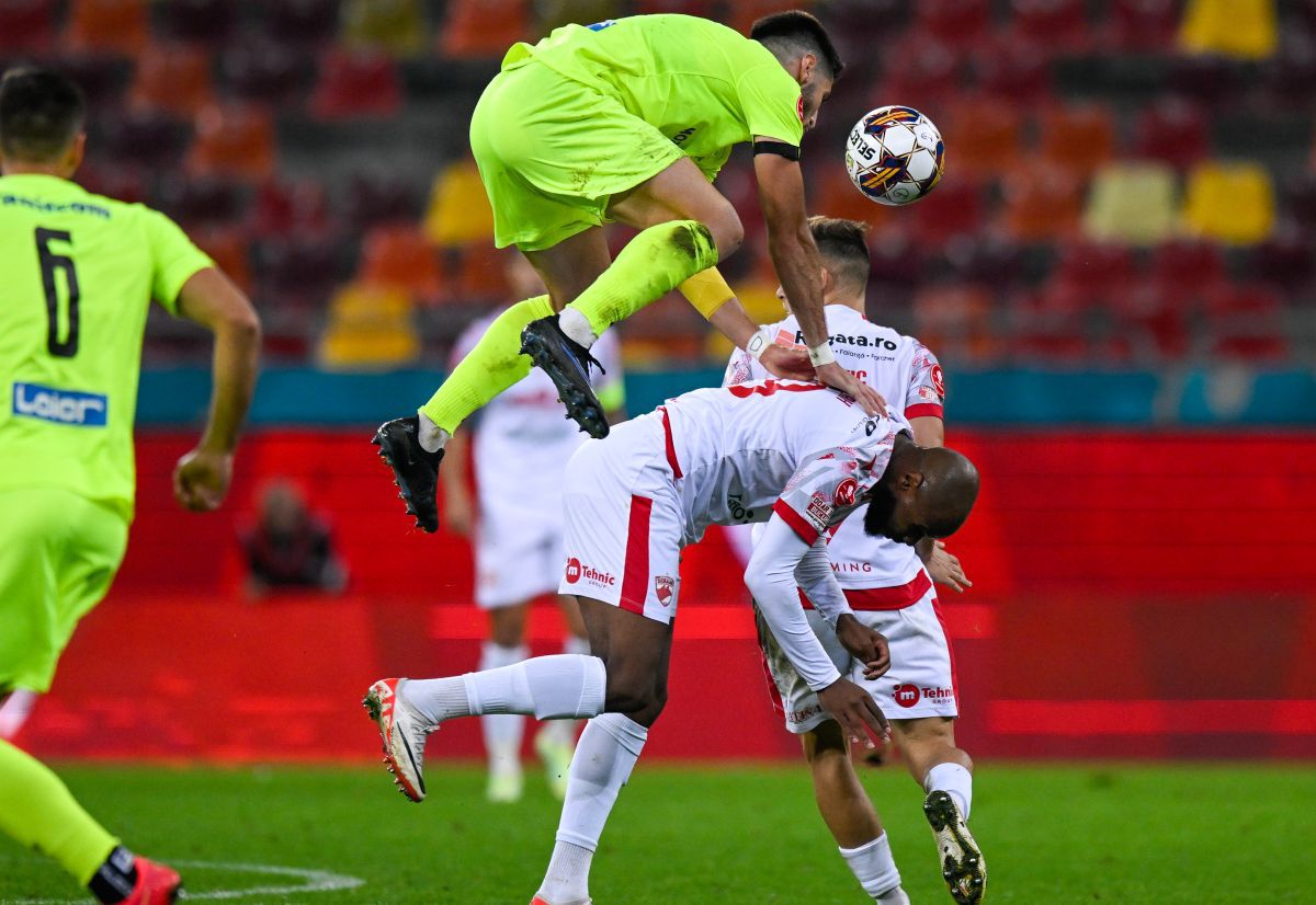 Burcă? Jucătorii? Cine ar trebui să plece de la Dinamo? Campionul din 2007 a dat verdictul: „Dacă gândești așa, mai bine nu mai vii deloc”