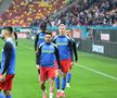 FCSB - RAPID » Imagini de la încălzirea roș-albaștrilor