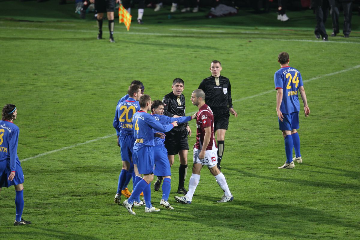 De ce se urăsc atât de puternic FCSB și Rapid? 5 borne esențiale și cum a răscolit Gigi Becali rivalitatea, în urmă cu câteva zile