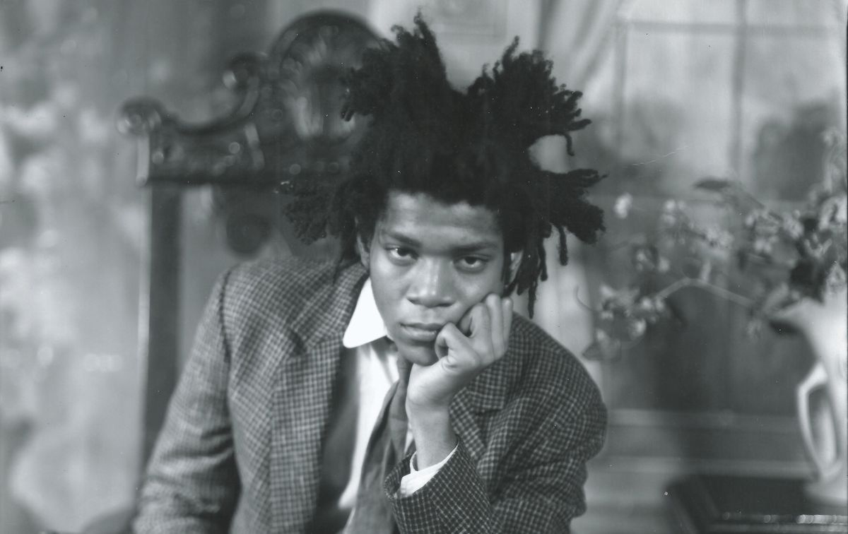 Jean-Michel Basquiat, figură complexă a cărei viață a îmbinat triumful cu tragedia