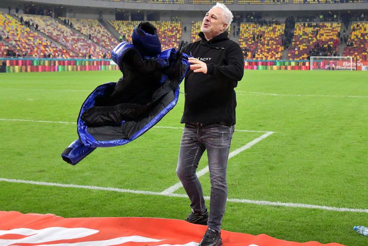 Marius Șumudică a făcut recital după derby-ul Rapid - FCSB / foto: Ionuț Iordache (GSP)