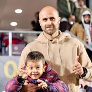 Marius Copil, în tribune la Rapid - Unirea Slobozia / Foto: Andrei Furnigă GSP