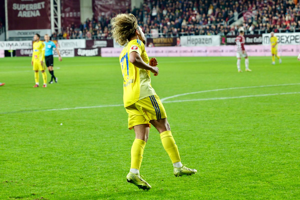 Rapid - Unirea Slobozia, imagini de meci (repriza a doua) // foto: Cristi Preda și Andrei Furnigă