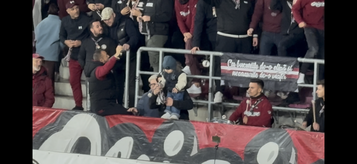 Imagini virale în Giulești! A venit cu bunica la meci și a fluturat eșarfa în galerie: reporterul GSP a surprins cele mai tari cadre