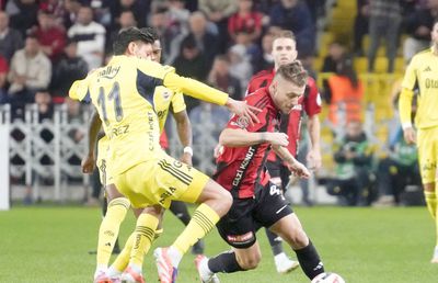 Dezastru pentru Sorescu și Maxim în Turcia